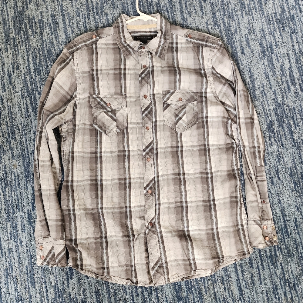Long Sleeve Plaid Shirt